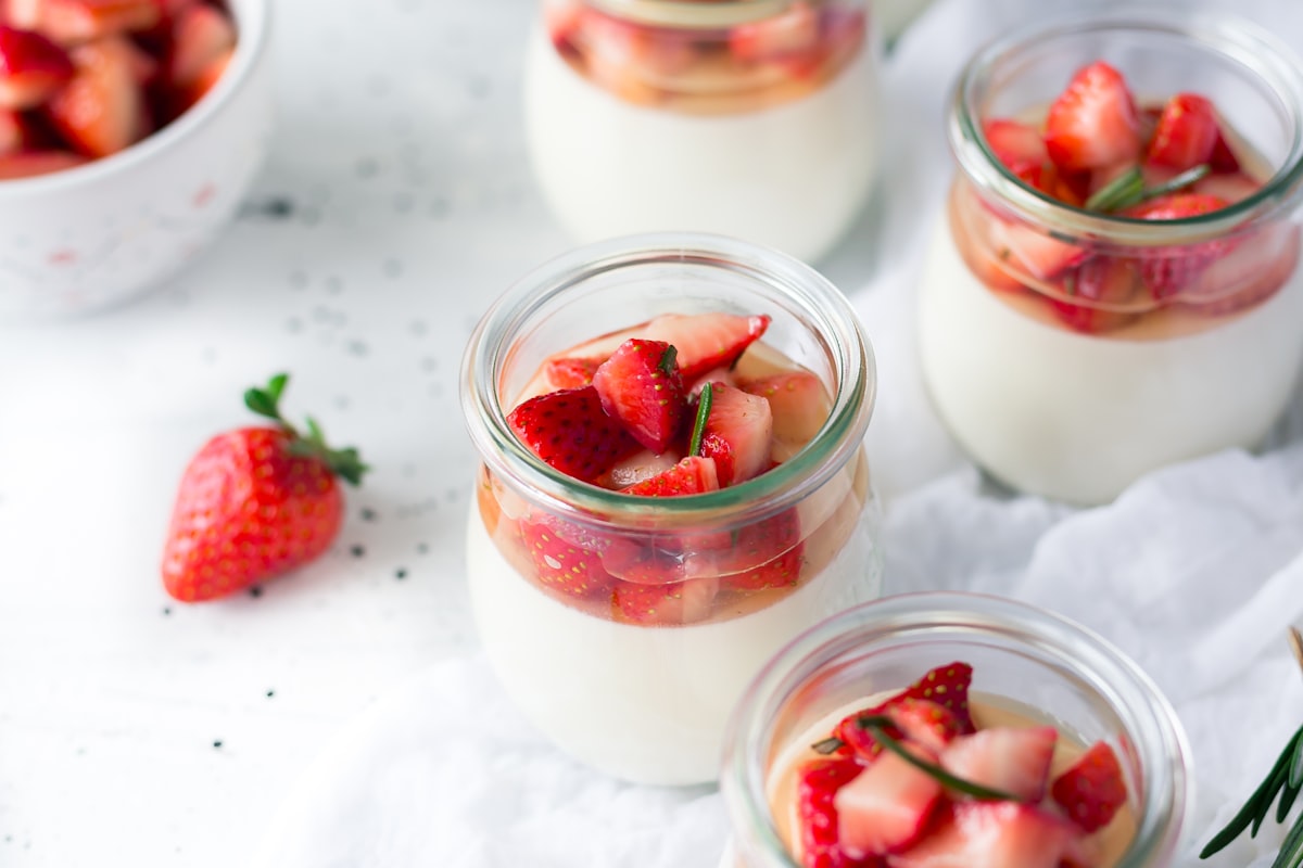 Mini tarte cu fructe